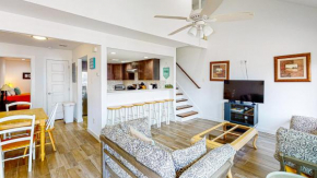 EC116 Newly Remodeled, 2 Story, Three Bedroom Condo, Shared Pool, Boardwalk